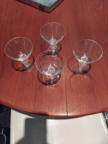 Verres cristal de lalique - en,