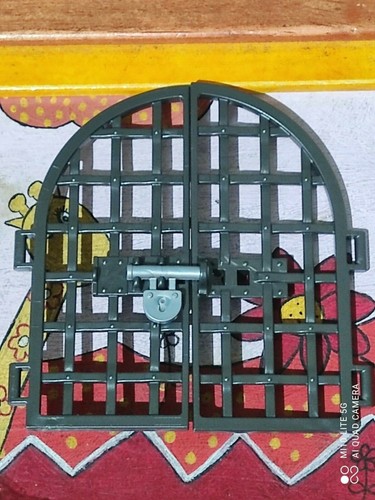 Playmobil porte grille - playmobil,