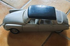 VOITURE DE COLLECTION SOLIDO