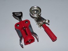 LOT DE 3 MAGNETS TIRE-BOUCHONS