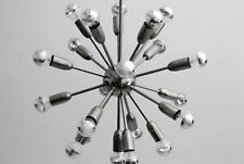 Chandelier Décor Pendant Sputnik En Laiton À 20 Bras De Style Années 1950
