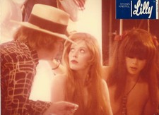 Photo originale Sylvia Kristel Naakt over de schutting Frans Weisz 