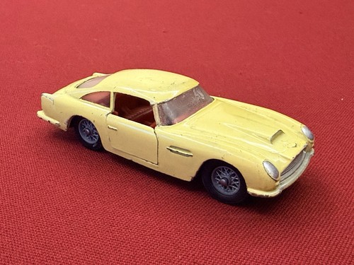 Voiture miniature solido - solido, aston