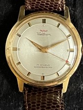 MONTRE SUISSE "WALTHAM" - 33 mm - 17 RUBIS - PLAQUÉE OR -EN PARFAIT - ANNÉE 1961
