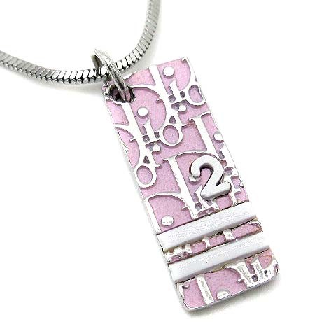 Collier pendentif trotteur