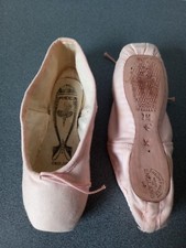 VINTAGE ANCIENNES POINTES ENFANTS DANSE FREED LONDON ENGLAND UK 1 1/2