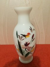 petit vase en opaline peint a
