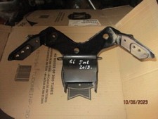 ARAIGNEE / SUPPORT AVANT YZF R6