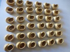 lot de 36  pots godets à ESCARGOTS  en grès