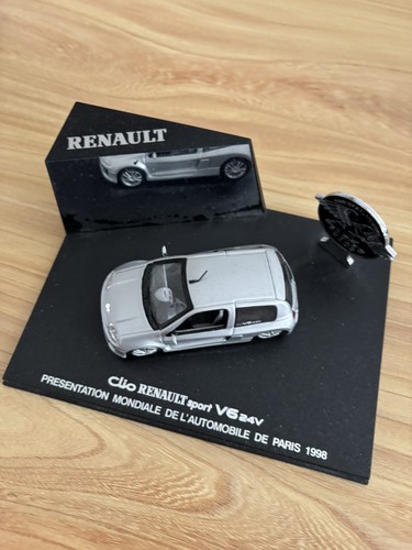 Voiture collection renault - voiture,