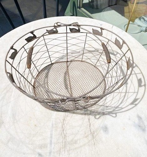 Panier métallique vintage