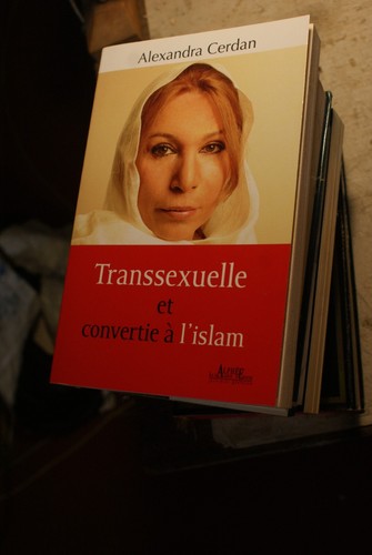 Transsexuelle convertie à - et,