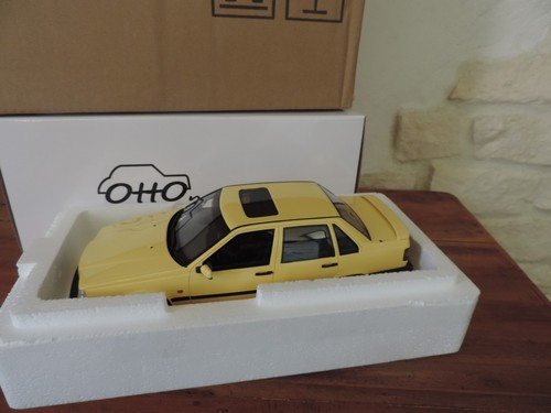Volvo 850 cream yellow - cream,