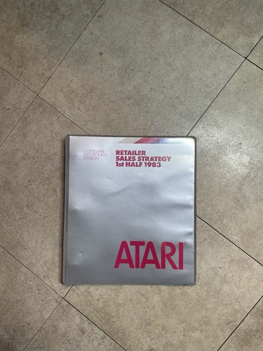 Vintage atari 2600 1983 - 2600,