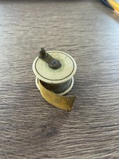 Ancien mètre ruban dévidoir