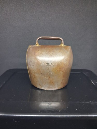 Ancienne cloche sonnaille - ancienne,