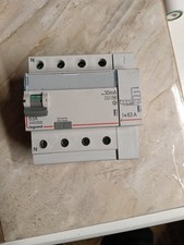 LEGRAND Interrupteur différentiel DX3/4P/63A /30mA - 411696  HPI +Module 406301 
