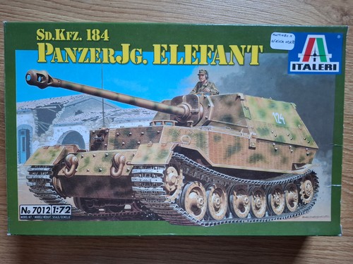 Maquette italeri 72 - italeri, (esci)
