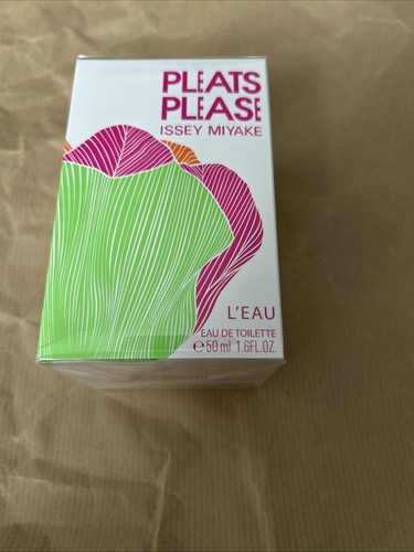 Pleats please issey - issey, miyake