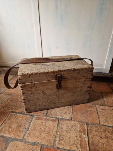 Ancienne caisse outils - caisse, À