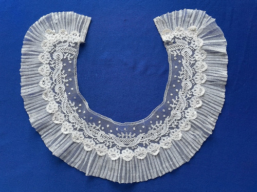 Ancien col xixe - ancien, dentelle