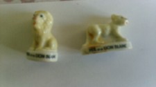 LOT OU DETAIL 2 FEVES LION