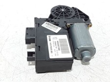 Moteur leve-glace avant droit