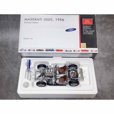 Edition of 3000 CMC 1/18