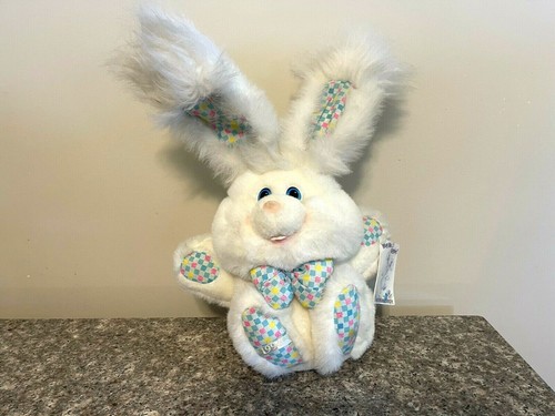 Hug giggle plush easter - hug,