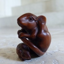 SUPERB VINTAGE JAPANESE WOOD NETSUKE 2 RATS signed ISHIKAWA