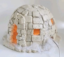 Light Up Christmas Igloo 12w X