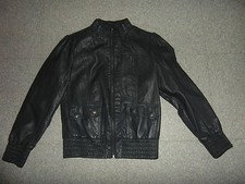 Taille 10 ans magnifique veste simili cuir  marque KIABI EXCELLENT ETAT