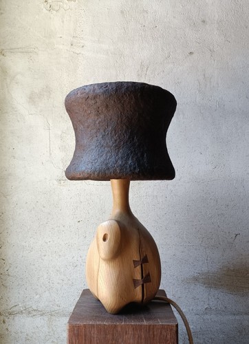 Lampe bois massif sculptée - bois,