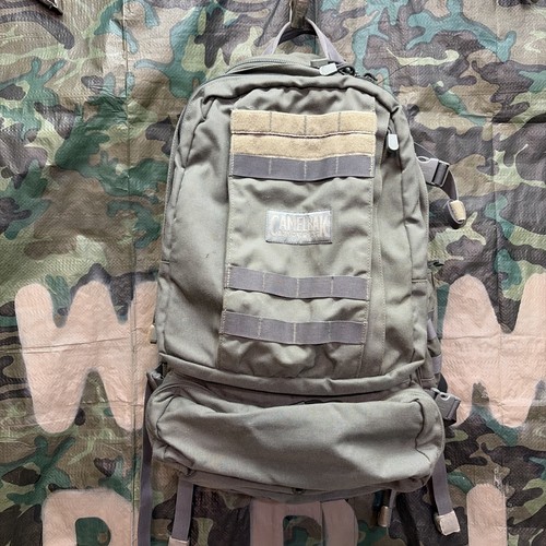 Camelbak bfm foliage sage - foliage,
