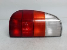 FEU ARRIÈRE DROIT Volkswagen Caddy II (9K9A) Van 1.9 TDI (ALH) 2003 6K9945112