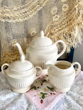 Ensemble de théières