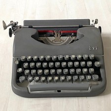 Machine à Ecrire Japy vintage