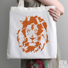 Lion Visage Pochoir Mural