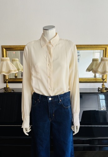 Authentic chanel vintage silk - chanel,