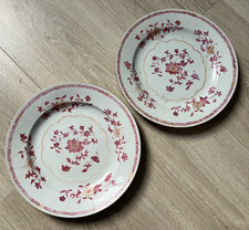 Lot 2 Assiettes Porcelaine
