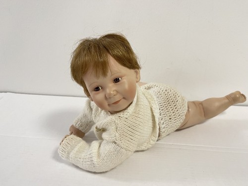 Poupée porcelaine ashton - poupée,