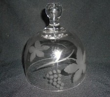 MAGNIFIQUE CLOCHE A FROMAGE EN CRISTAL TAILLÉ