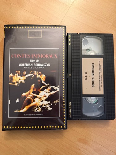 Vhs cassette video contes - /,
