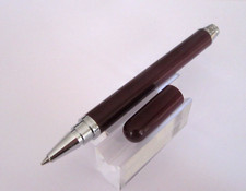 MAGNIFIQUE ET ORIGINAL STYLO