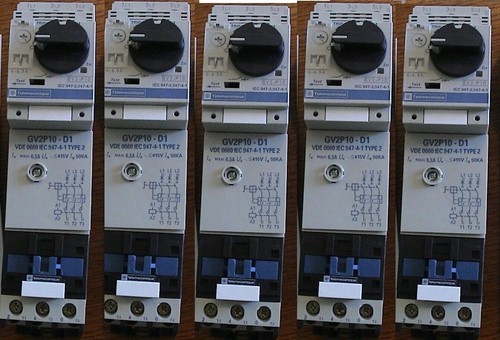 4648154 disjoncteur démarreur - disjoncteur,