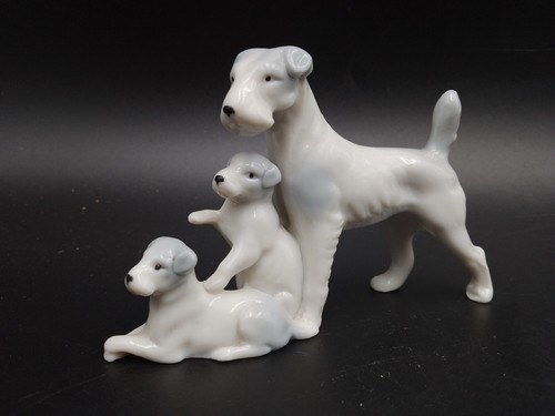Figurine porcelaine chiots dog - figurine,