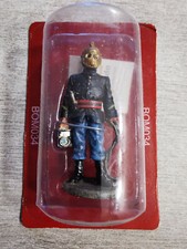 figurine pompier BOM034,édition cobra,pompier tenue de feu + casque respiratoire