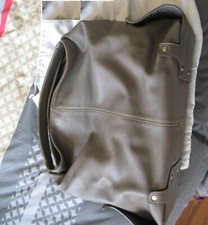Sac à main Sabrina cuir lisse gris
