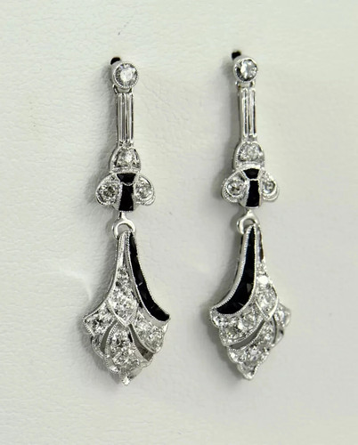 Boucles oreilles de - d'oreilles,