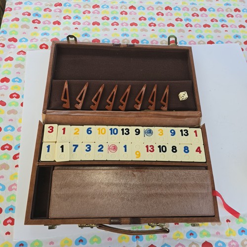 Vtg rummikub tile game - rummikub, in